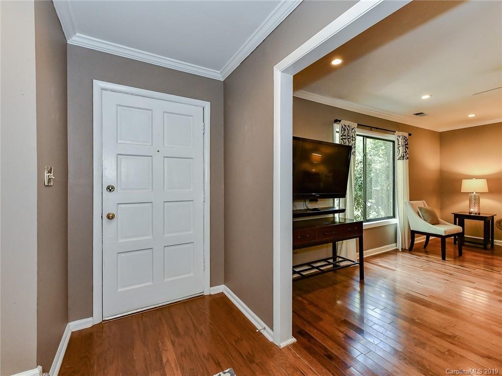 6901 Valley Haven Drive Charlotte NC 28211