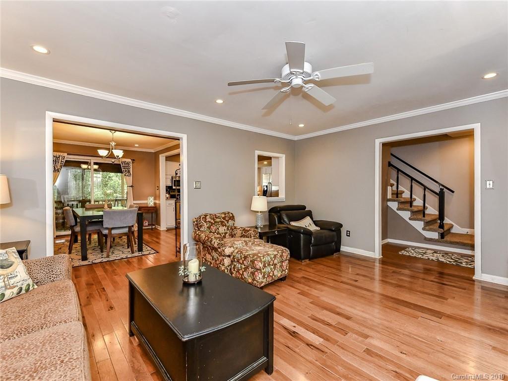 6901 Valley Haven Drive Charlotte NC 28211