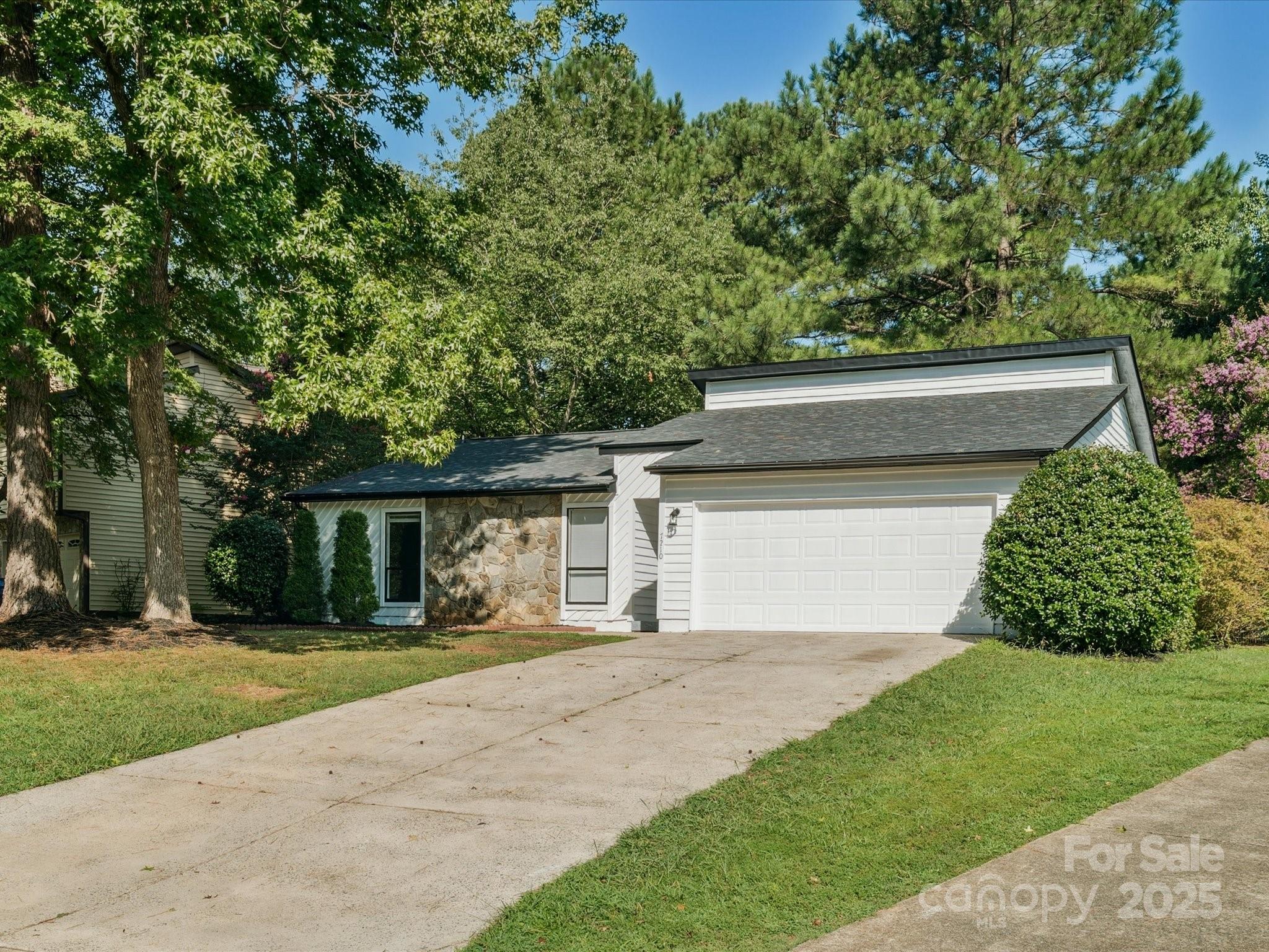 7210 Tressel Lane Mint Hill NC 28227