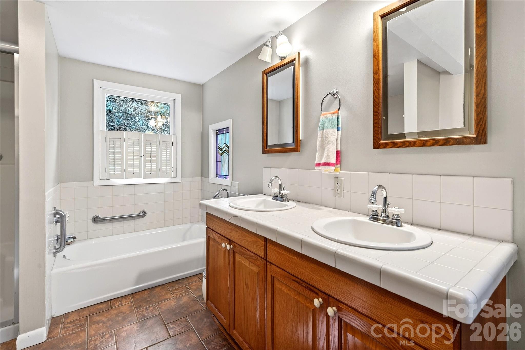 951,953,955,959 Nc 9 Highway Black Mountain NC 28711