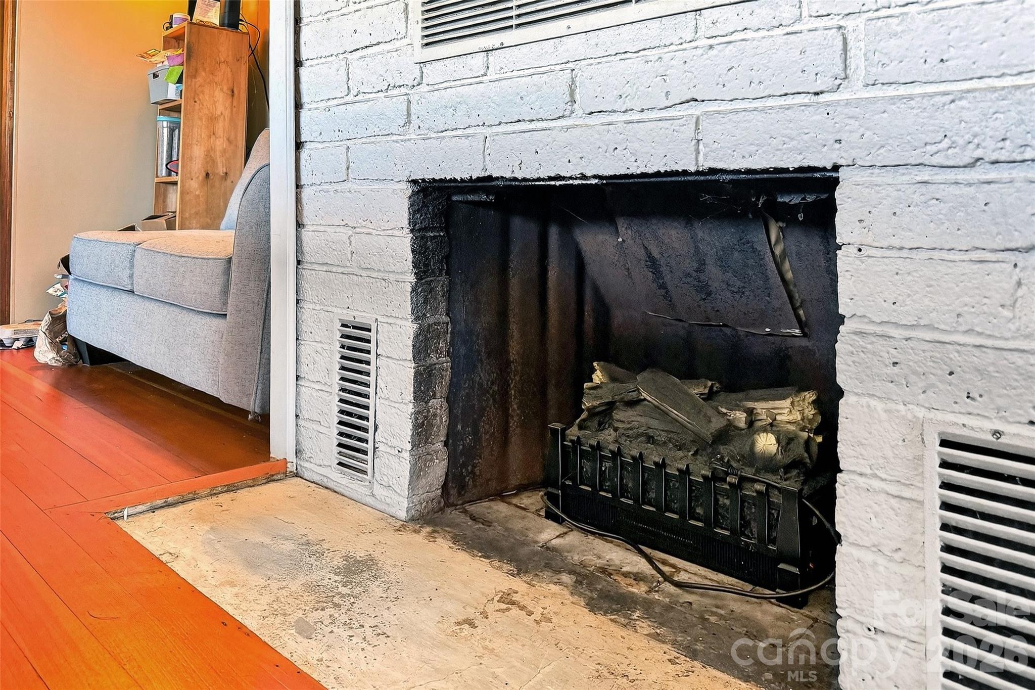 951,953,955,959 Nc 9 Highway Black Mountain NC 28711