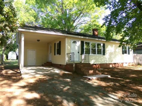 906 N 11th Street Albemarle NC 28001