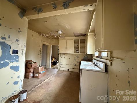 24 Dysart Street Asheville NC 28806