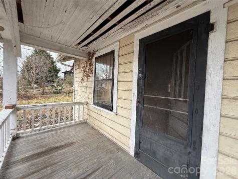 24 Dysart Street Asheville NC 28806