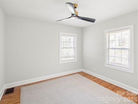 9 S Woodward Avenue Asheville NC 28804