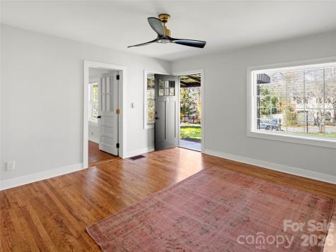 9 S Woodward Avenue Asheville NC 28804