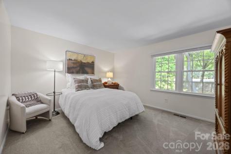 9004 Nolley Court Charlotte NC 28270