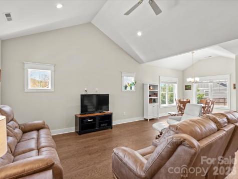 111 Ellis Lane Arden NC 28704