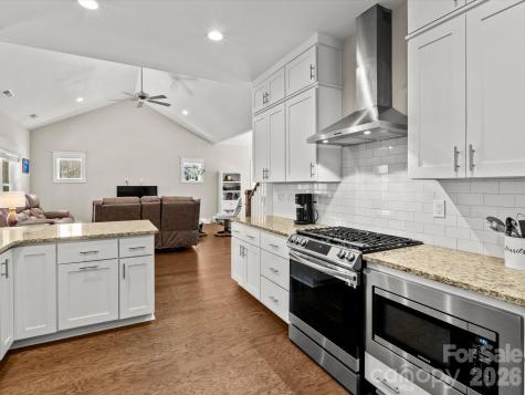 111 Ellis Lane Arden NC 28704