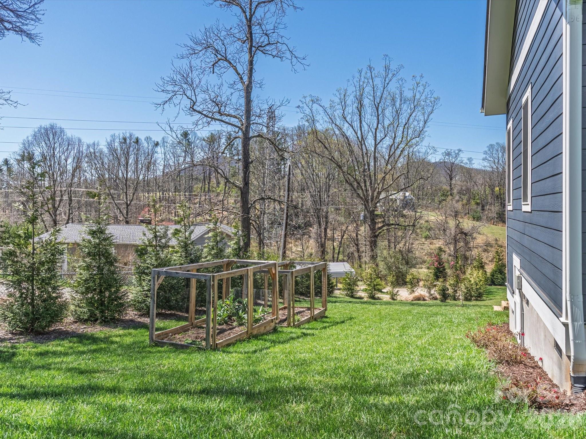 111 Ellis Lane Arden NC 28704