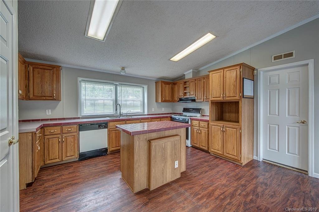 125 Cooks Lake Road Gastonia NC 28056