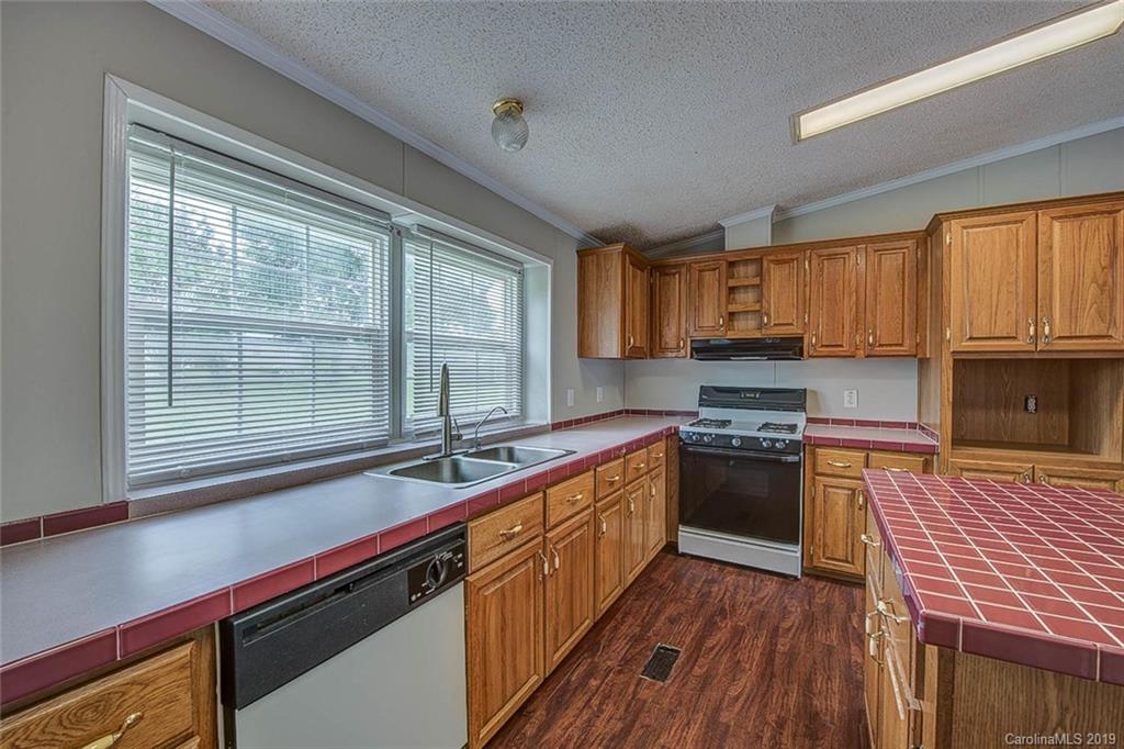 125 Cooks Lake Road Gastonia NC 28056