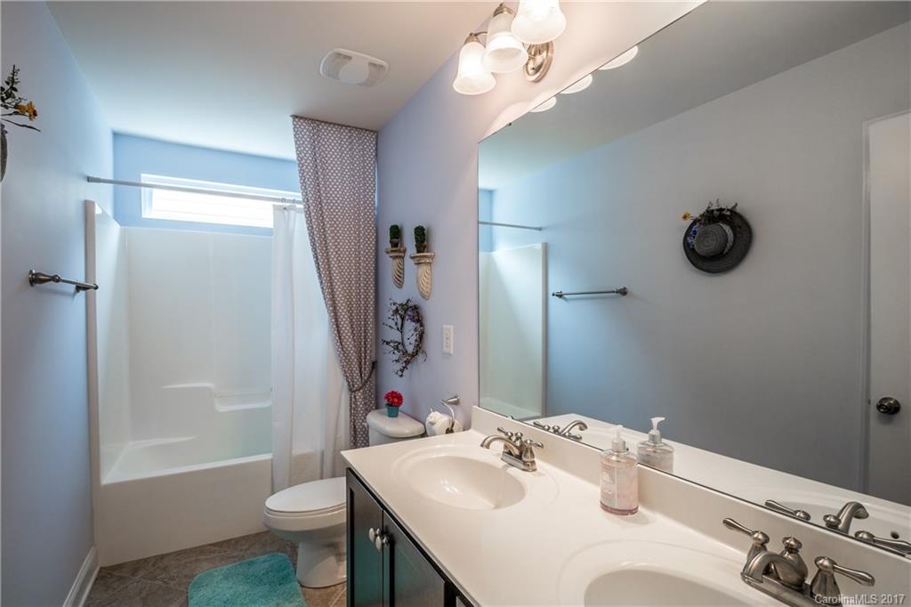 1016 Hamil Ridge Drive Waxhaw NC 28173
