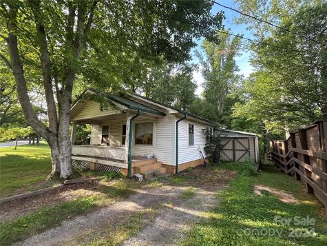 94 Starnes Cove Road Asheville NC 28806