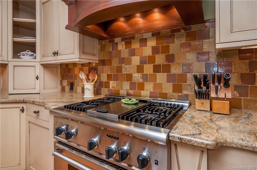 3100 Anvil Lane Charlotte NC 28270