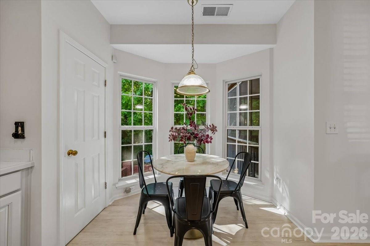 2520 Thornfield Road Charlotte NC 28273