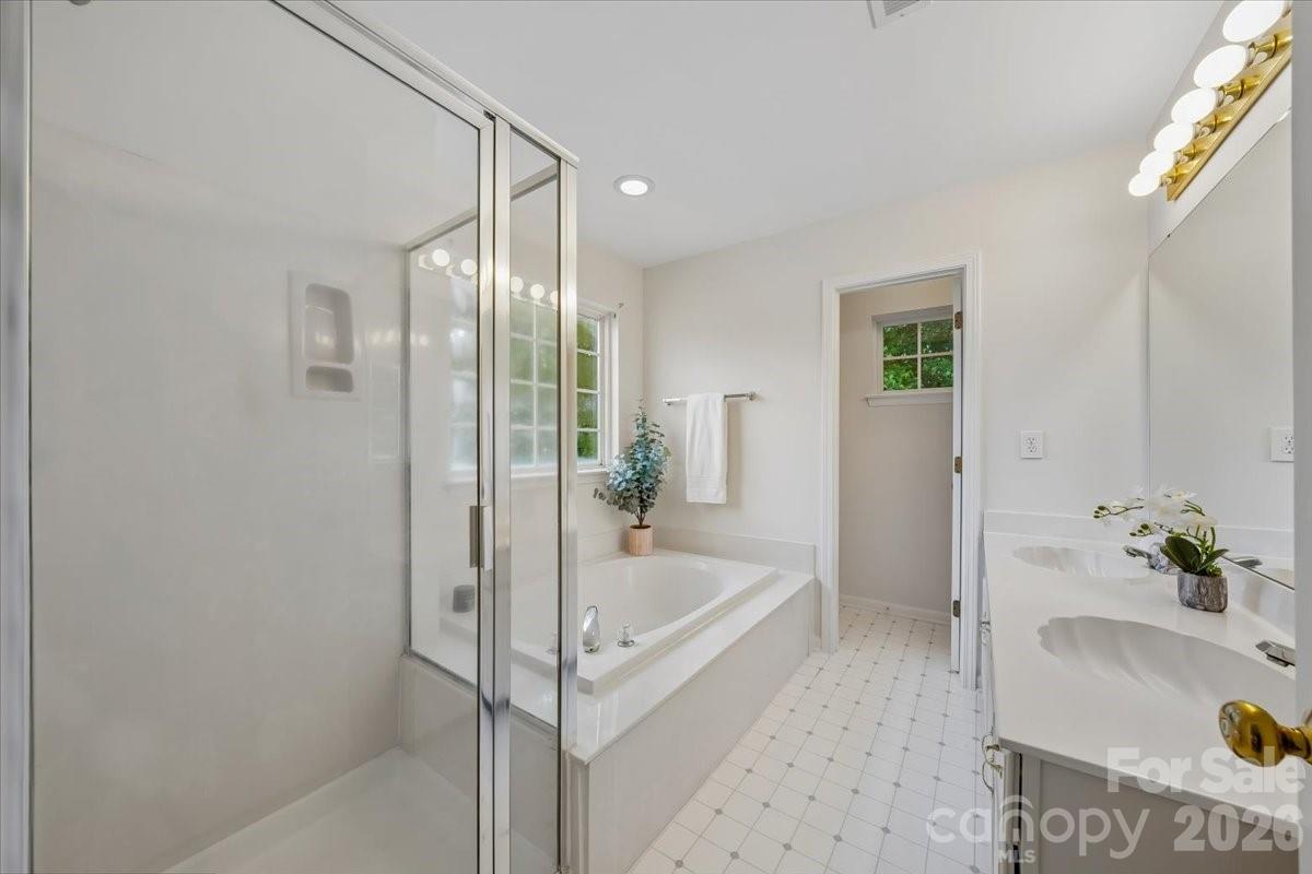 2520 Thornfield Road Charlotte NC 28273