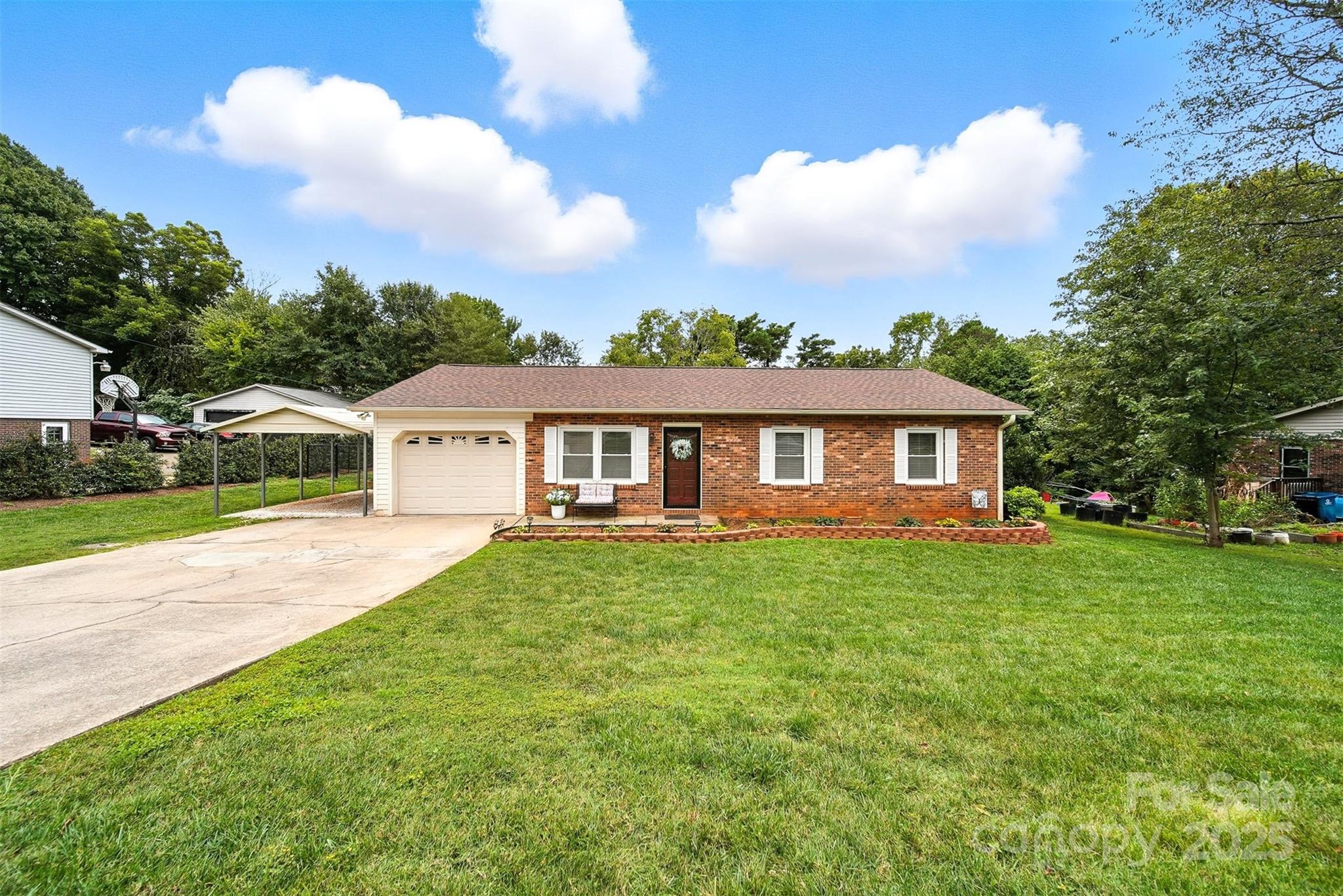 5647 Valley Field Road Hickory NC 28602