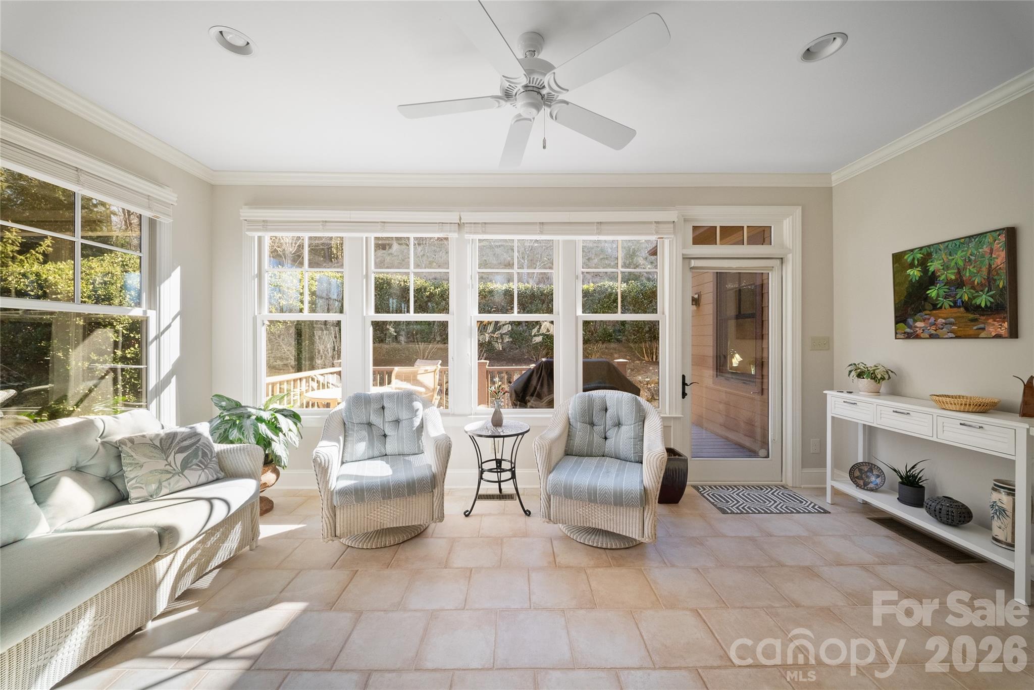 2 Meadow Vista Court Asheville NC 28803