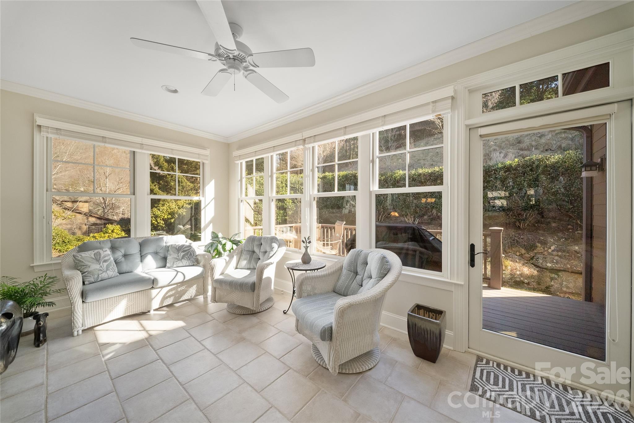 2 Meadow Vista Court Asheville NC 28803