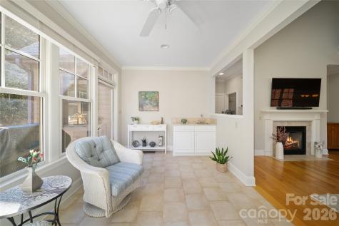 2 Meadow Vista Court Asheville NC 28803