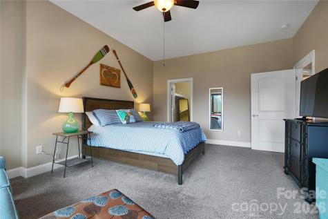 123 Isuhdavga Court Brevard NC 28712