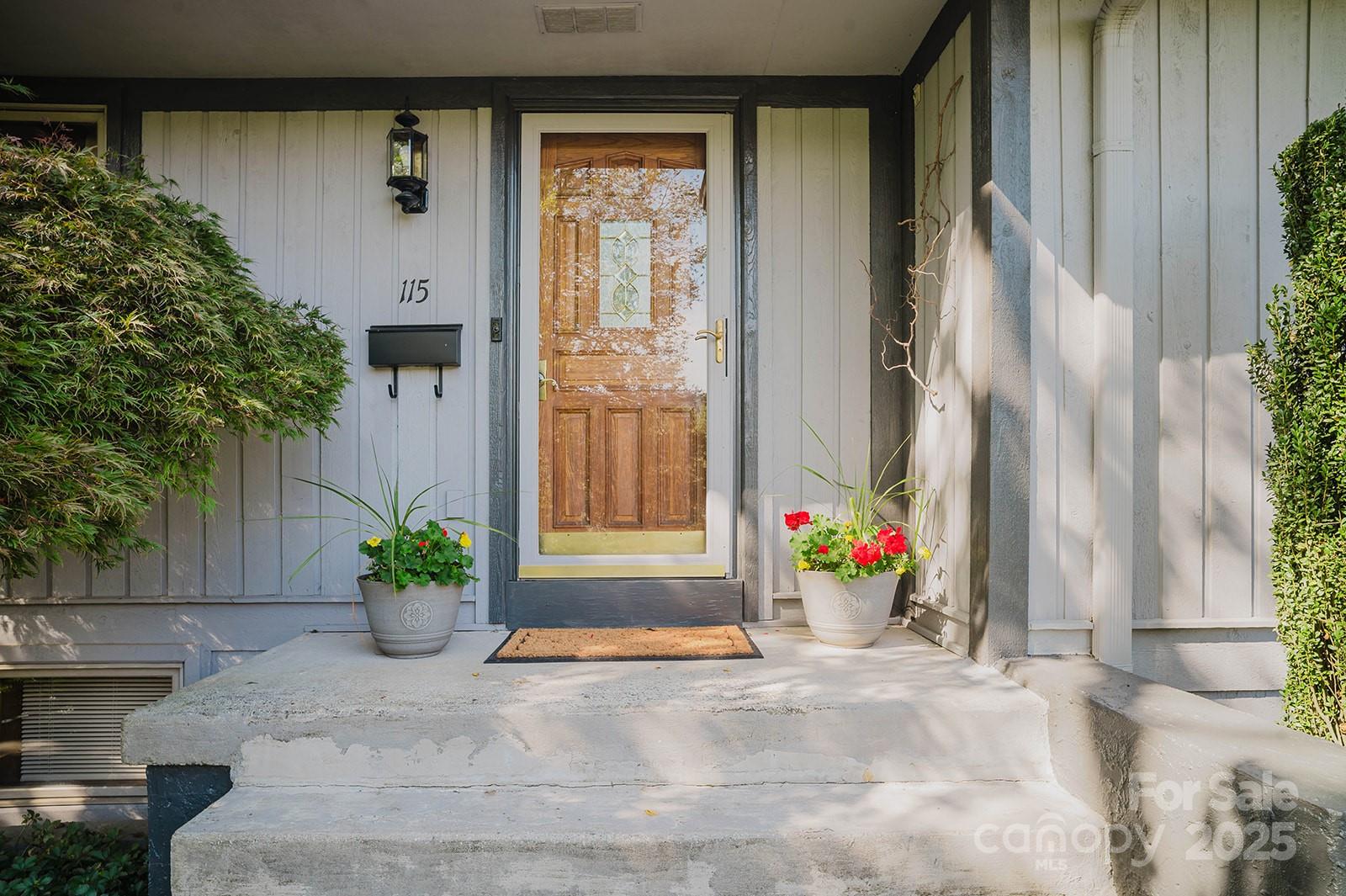 115 Hawkins Creek Road Hendersonville NC 28791