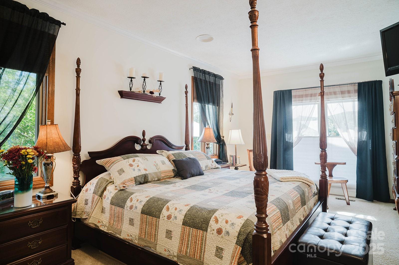 115 Hawkins Creek Road Hendersonville NC 28791