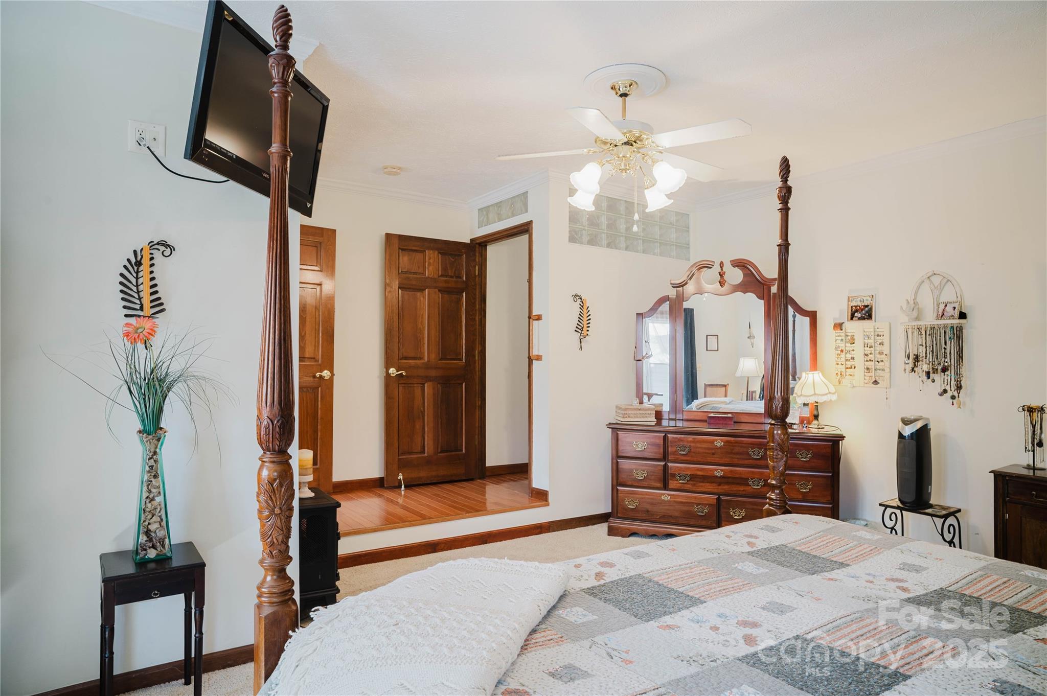 115 Hawkins Creek Road Hendersonville NC 28791