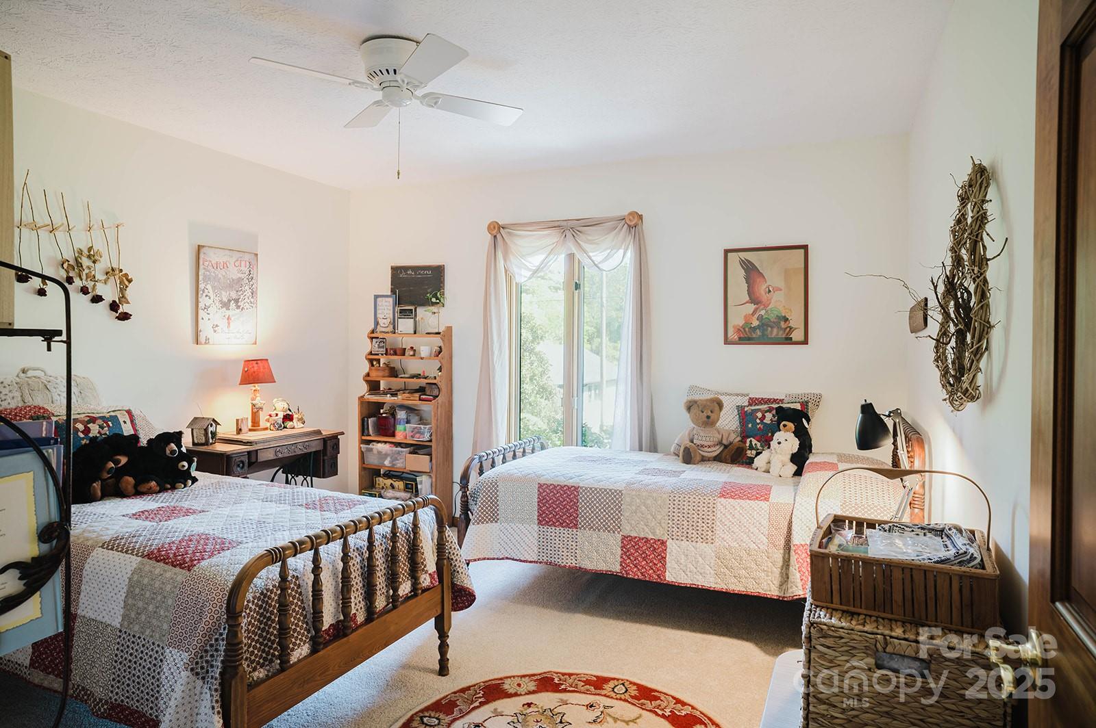 115 Hawkins Creek Road Hendersonville NC 28791