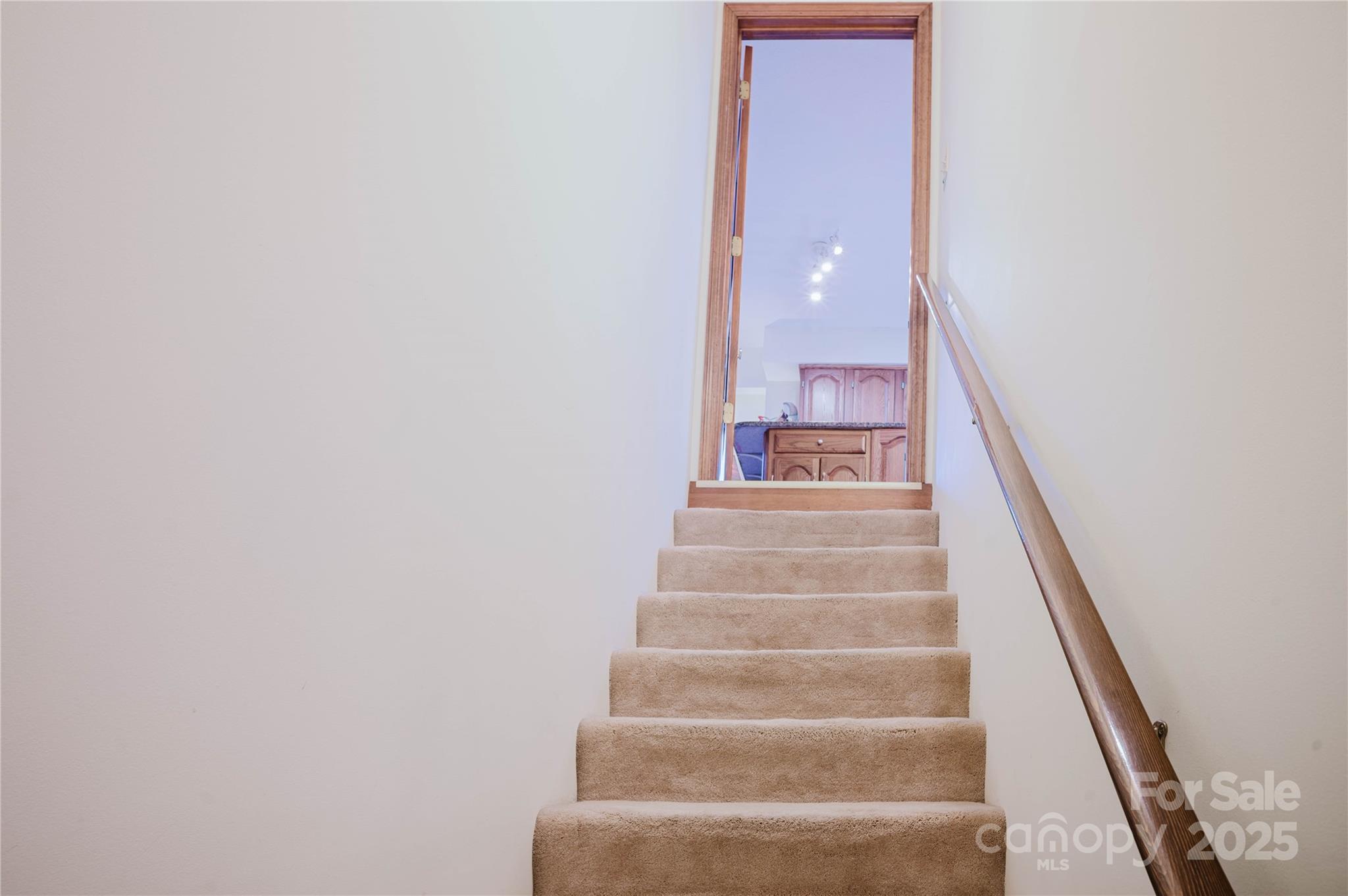 115 Hawkins Creek Road Hendersonville NC 28791