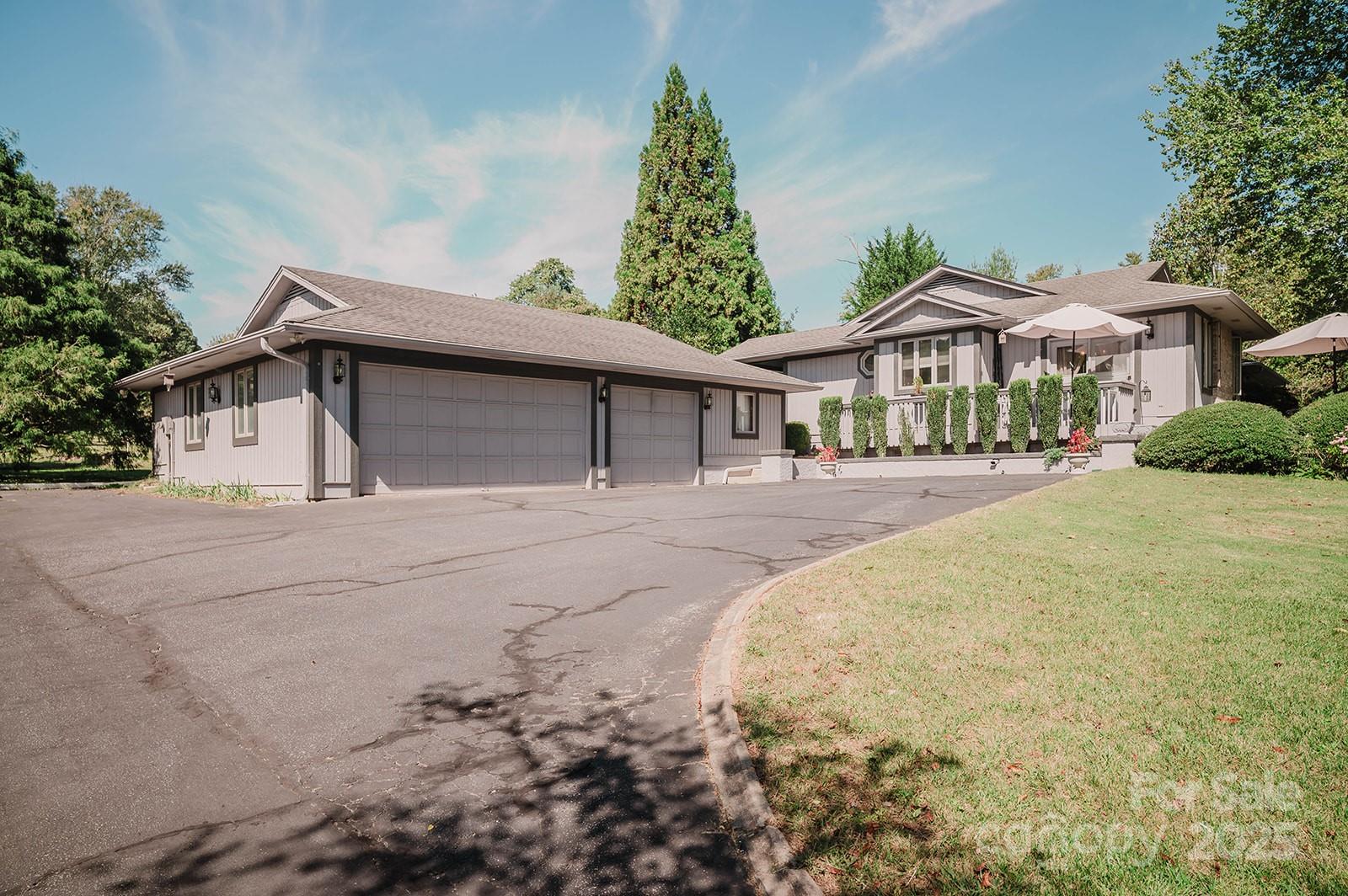115 Hawkins Creek Road Hendersonville NC 28791