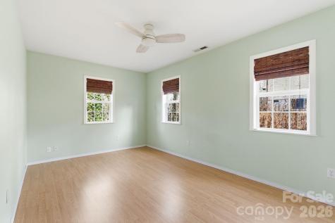 72 Lacey Lane Hendersonville NC 28739