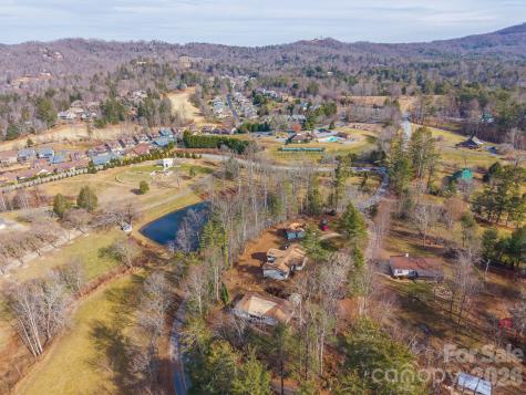 72 Lacey Lane Hendersonville NC 28739