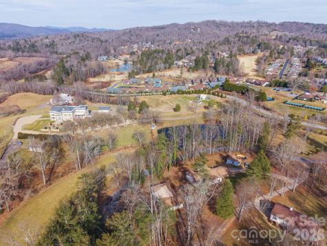 72 Lacey Lane Hendersonville NC 28739