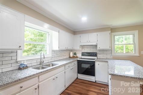 156 Doggett Grove Road Forest City NC 28043