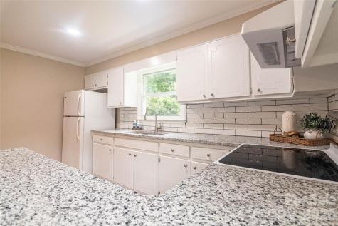 156 Doggett Grove Road Forest City NC 28043