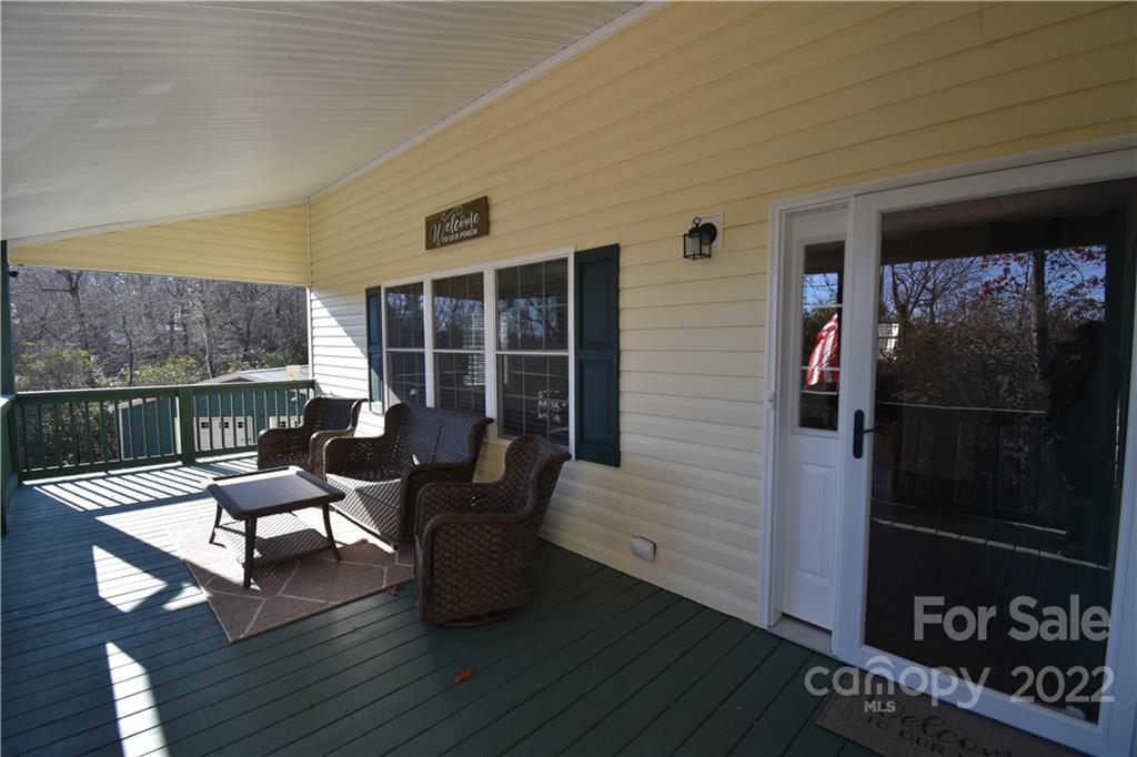 36 Coltons Way Penrose NC 28766