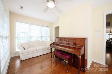 316 Pole Barn Drive Asheville NC 28806