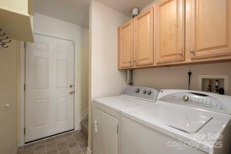 316 Pole Barn Drive Asheville NC 28806