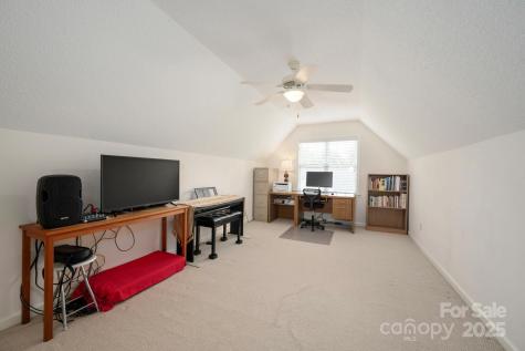 316 Pole Barn Drive Asheville NC 28806