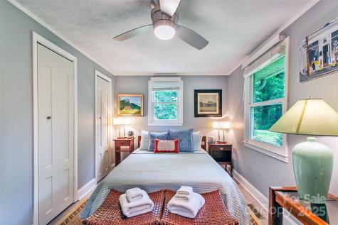 15 Pope Road Brevard NC 28712