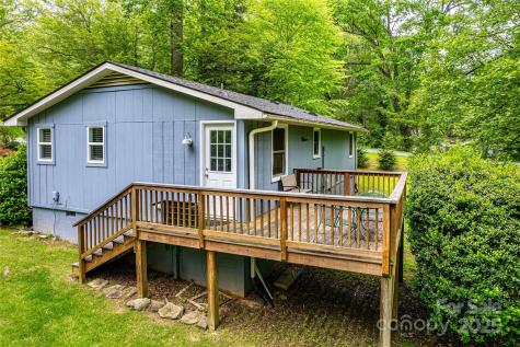 15 Pope Road Brevard NC 28712