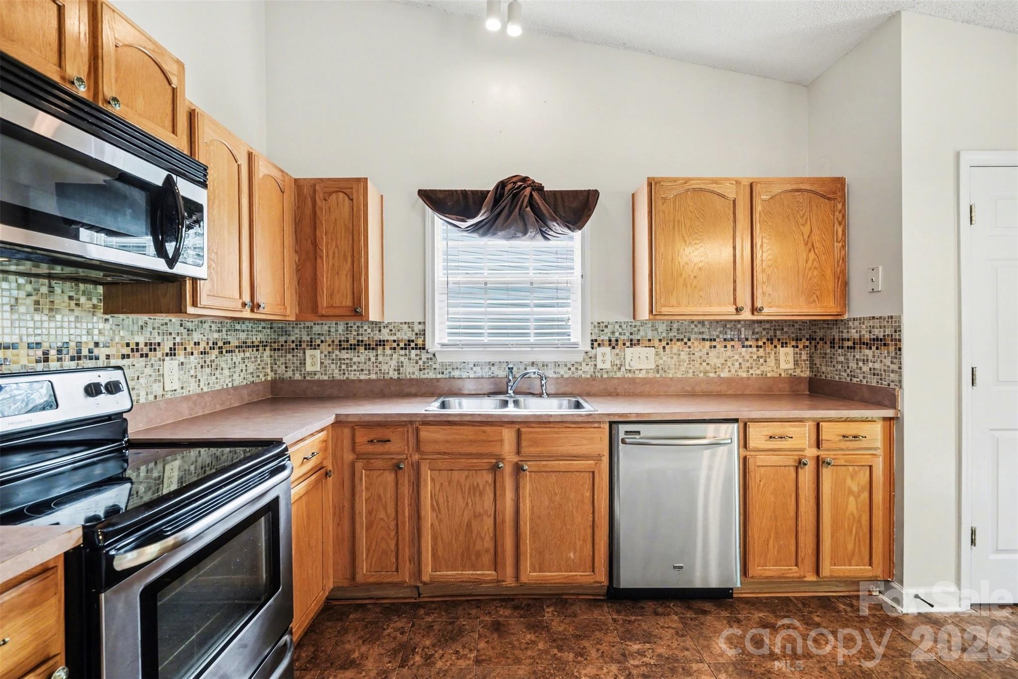 9336 Tibble Creek Way Charlotte NC 28227