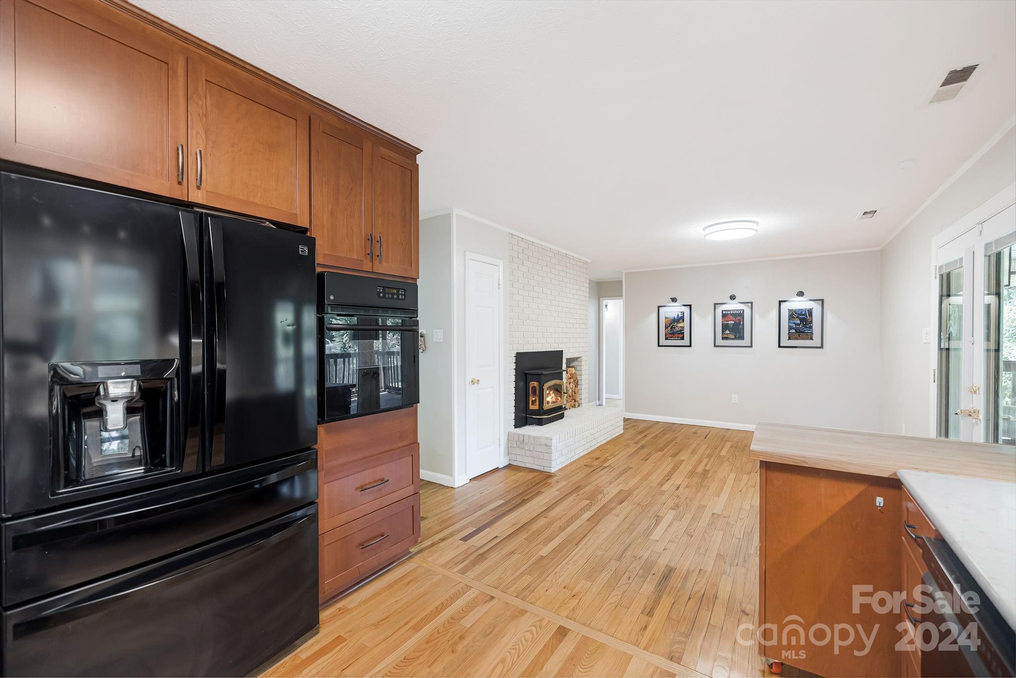 211 Mountain Crest Road Swannanoa NC 28778