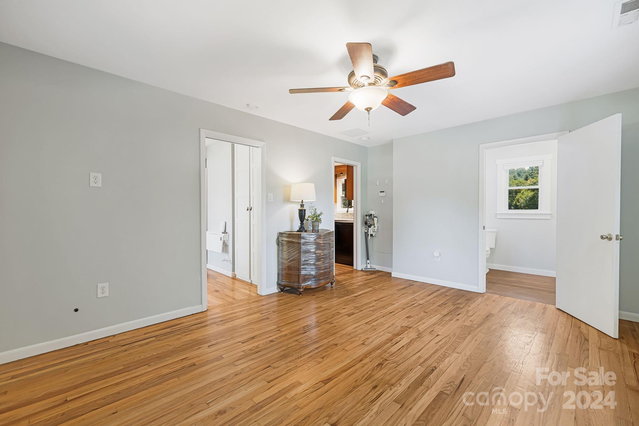 211 Mountain Crest Road Swannanoa NC 28778