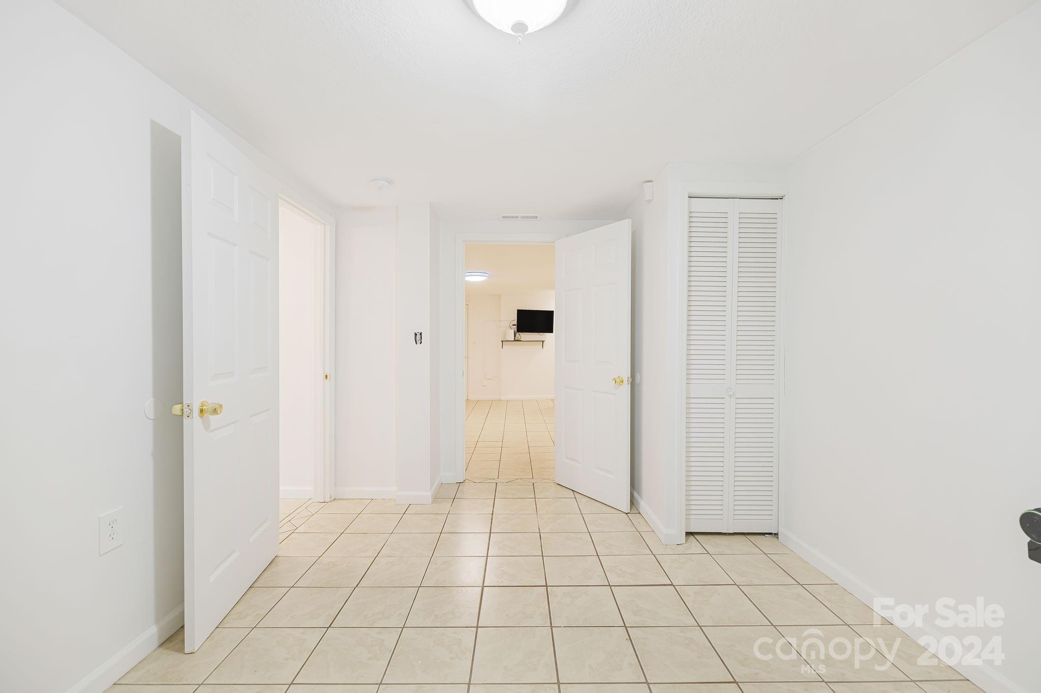 211 Mountain Crest Road Swannanoa NC 28778