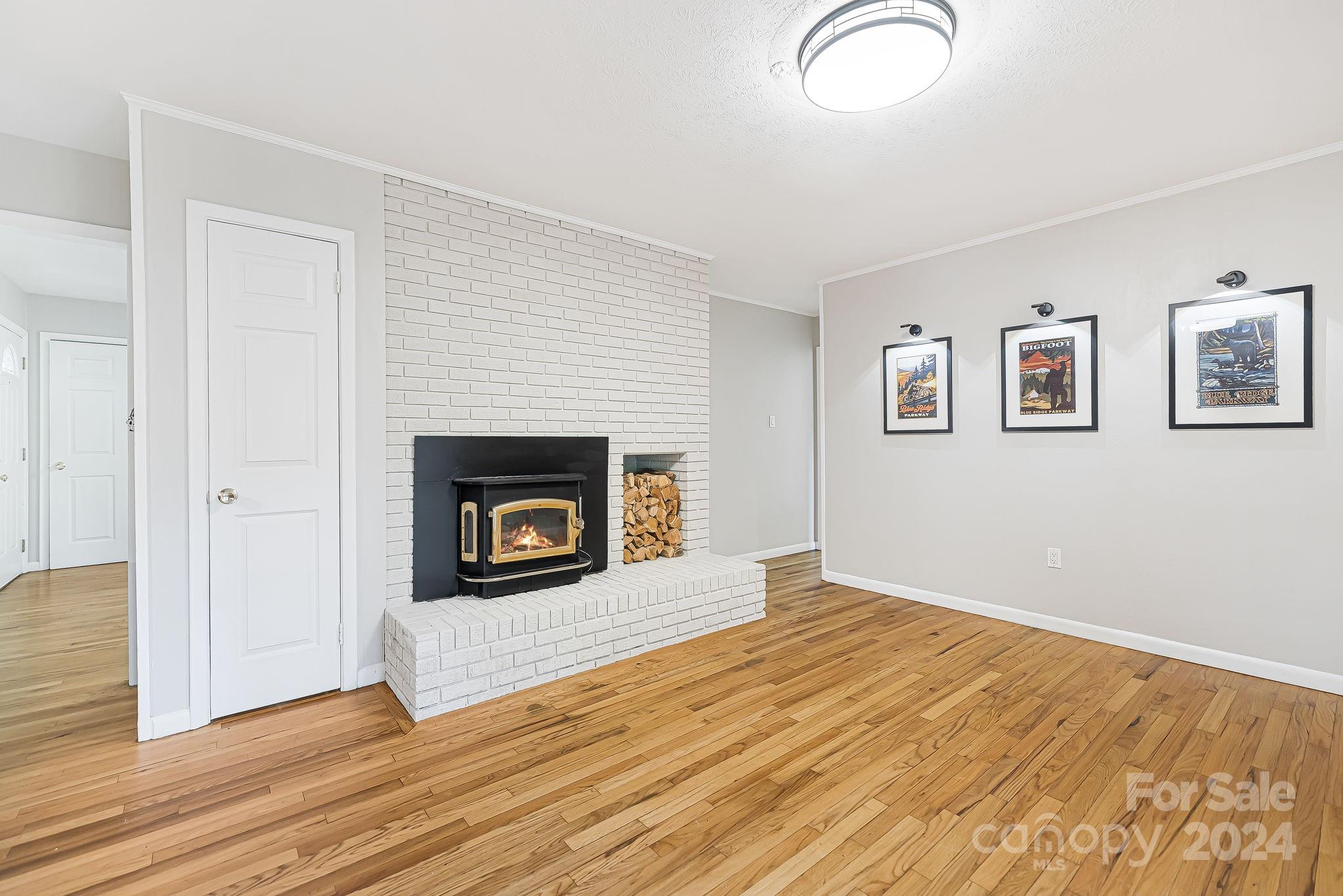 211 Mountain Crest Road Swannanoa NC 28778