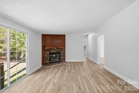 1315 Poplar Glen Drive Kannapolis NC 28083