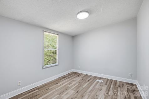 1315 Poplar Glen Drive Kannapolis NC 28083